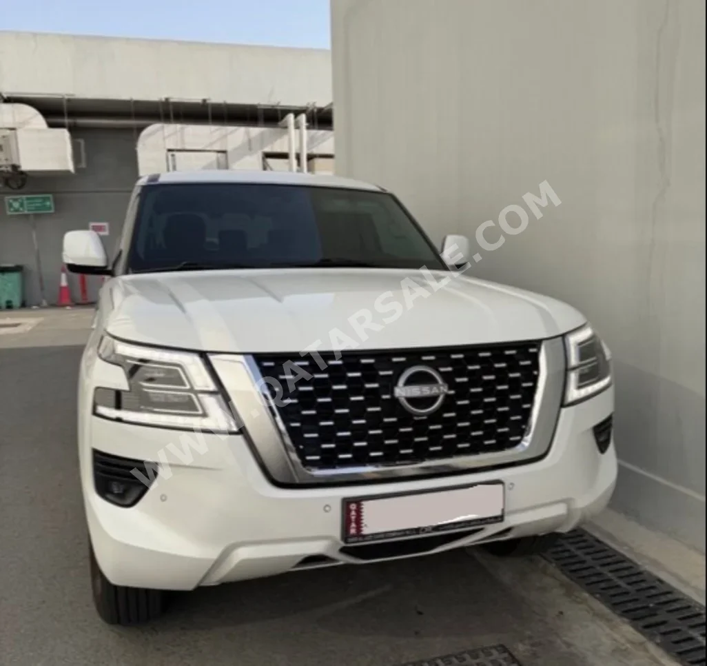 Nissan Patrol SE 2022 Automatic 75,000 Km 6 Cylinder Four Wheel Drive (4WD) SUV White With Warranty
