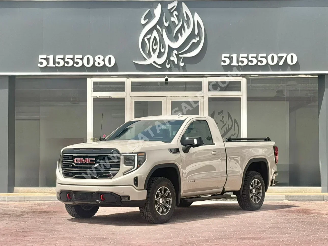 GMC Sierra AT4 2026 Automatic 2,000 Km 8 Cylinder Four Wheel Drive (4WD) Pick Up Beige With Warranty