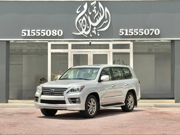 لكزس  ال اكس  570 اس  2015  اوتوماتيك  150,000 كم  8 سلندر  دفع رباعي  اس يو في  فضي