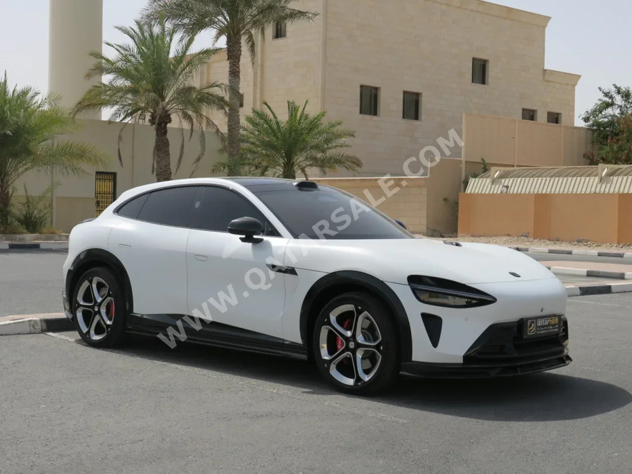 شاومي  واي يو 7  ماكس  2025  اوتوماتيك  12,000 كم  0 سلندر  دفع رباعي  اس يو في  أبيض  تحت الضمان