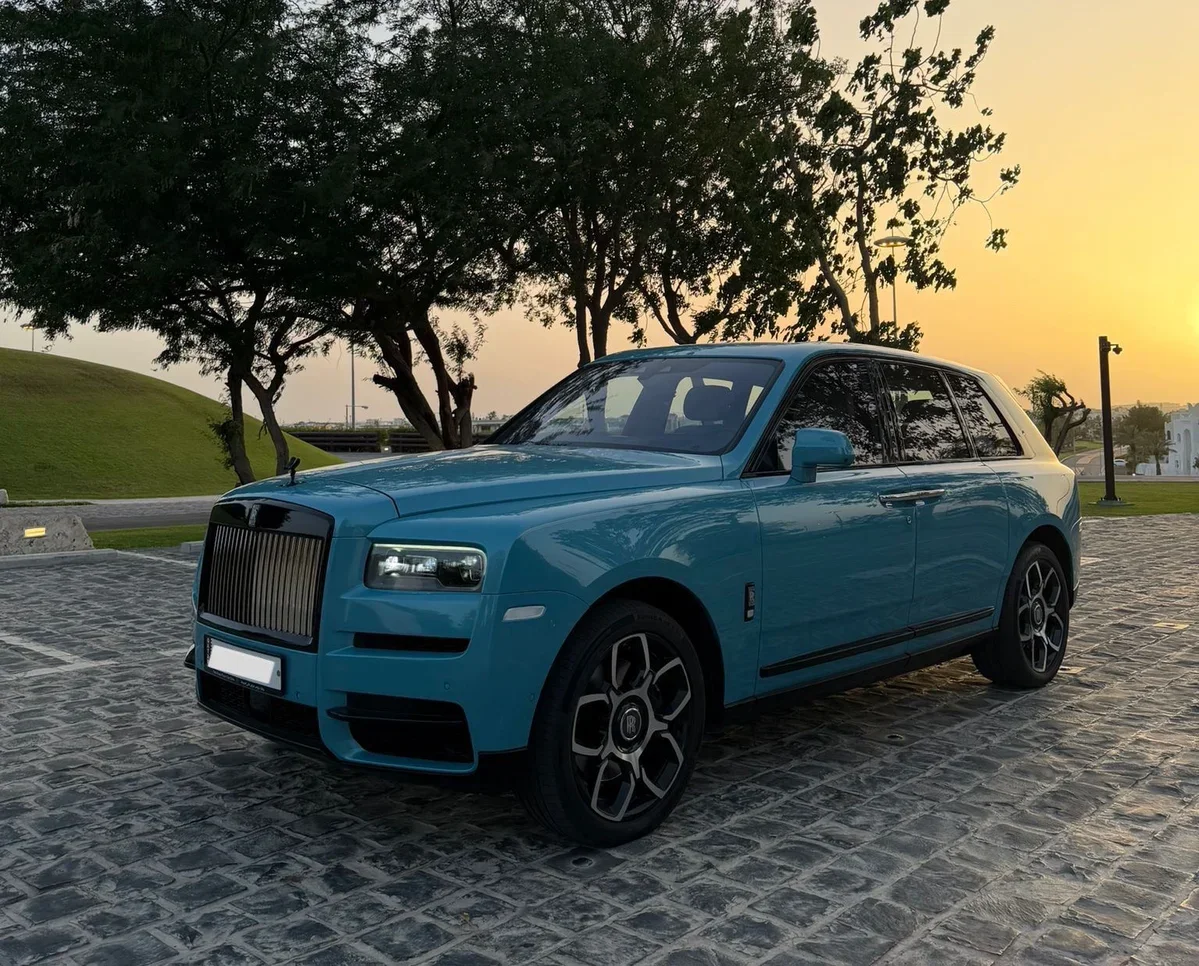 Rolls-Royce Cullinan 2021 Automatic 33,000 Km 12 Cylinder Four Wheel Drive (4WD) SUV Tiffany Blue With Warranty