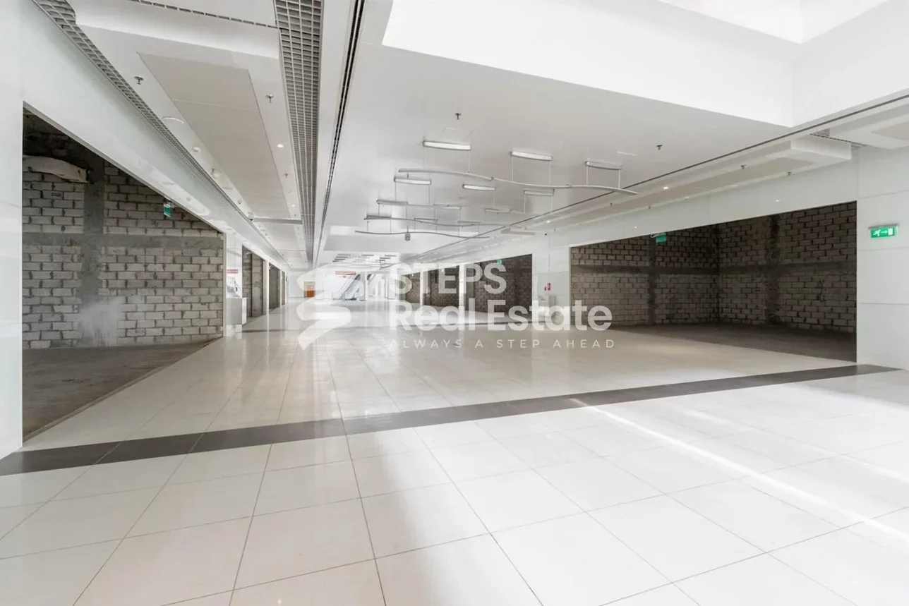 Commercial Offices - Not Furnished - Al Rayyan - Umm Al Seneem