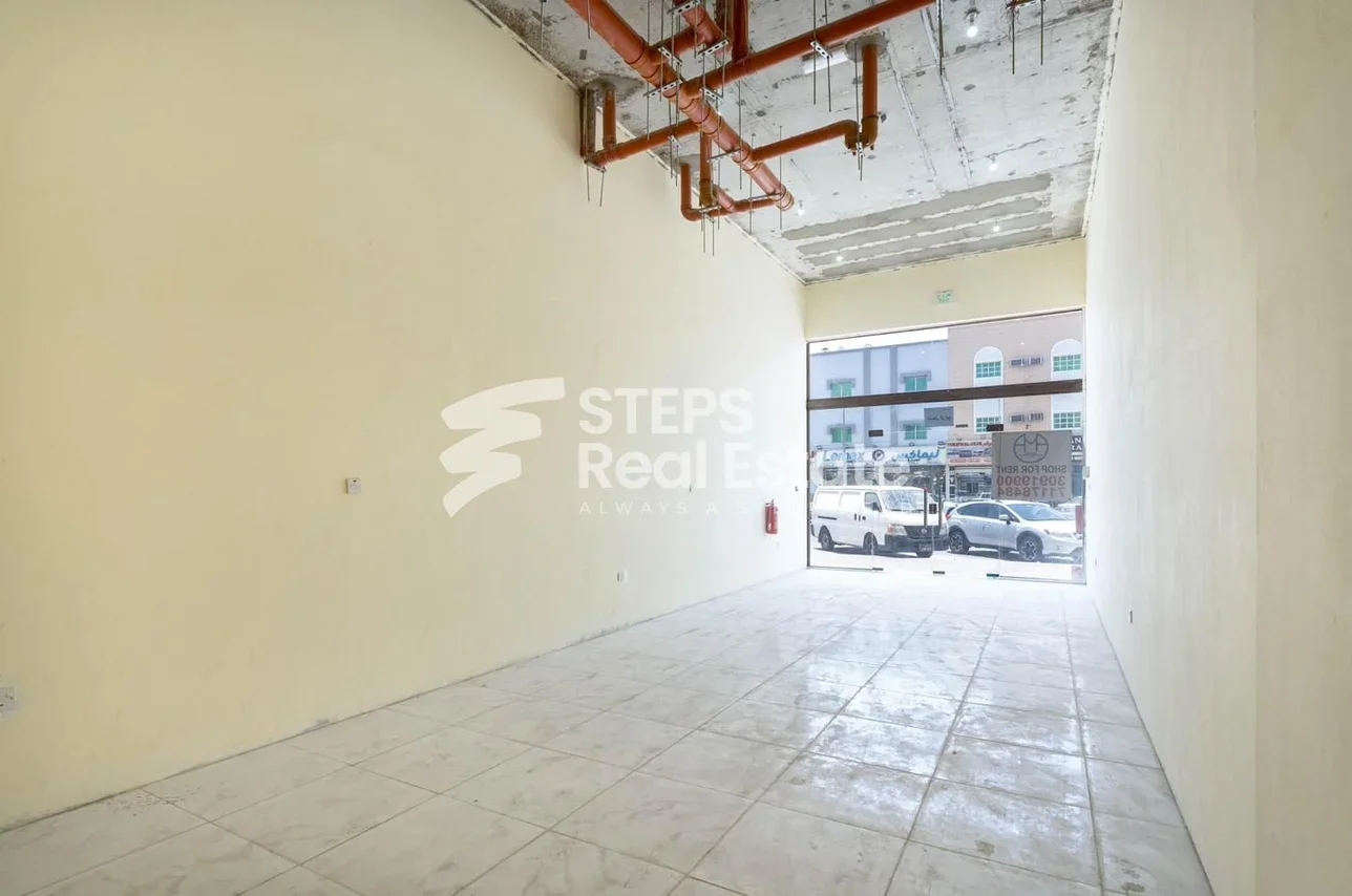 Commercial Shops - Not Furnished  - Al Rayyan  For Rent  - Muaither