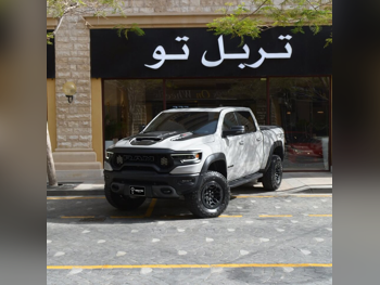 دودج  رام  تي أر إكس  2023  اوتوماتيك  100,700 كم  8 سلندر  دفع رباعي  بيكب  رمادي ناردو  تحت الضمان