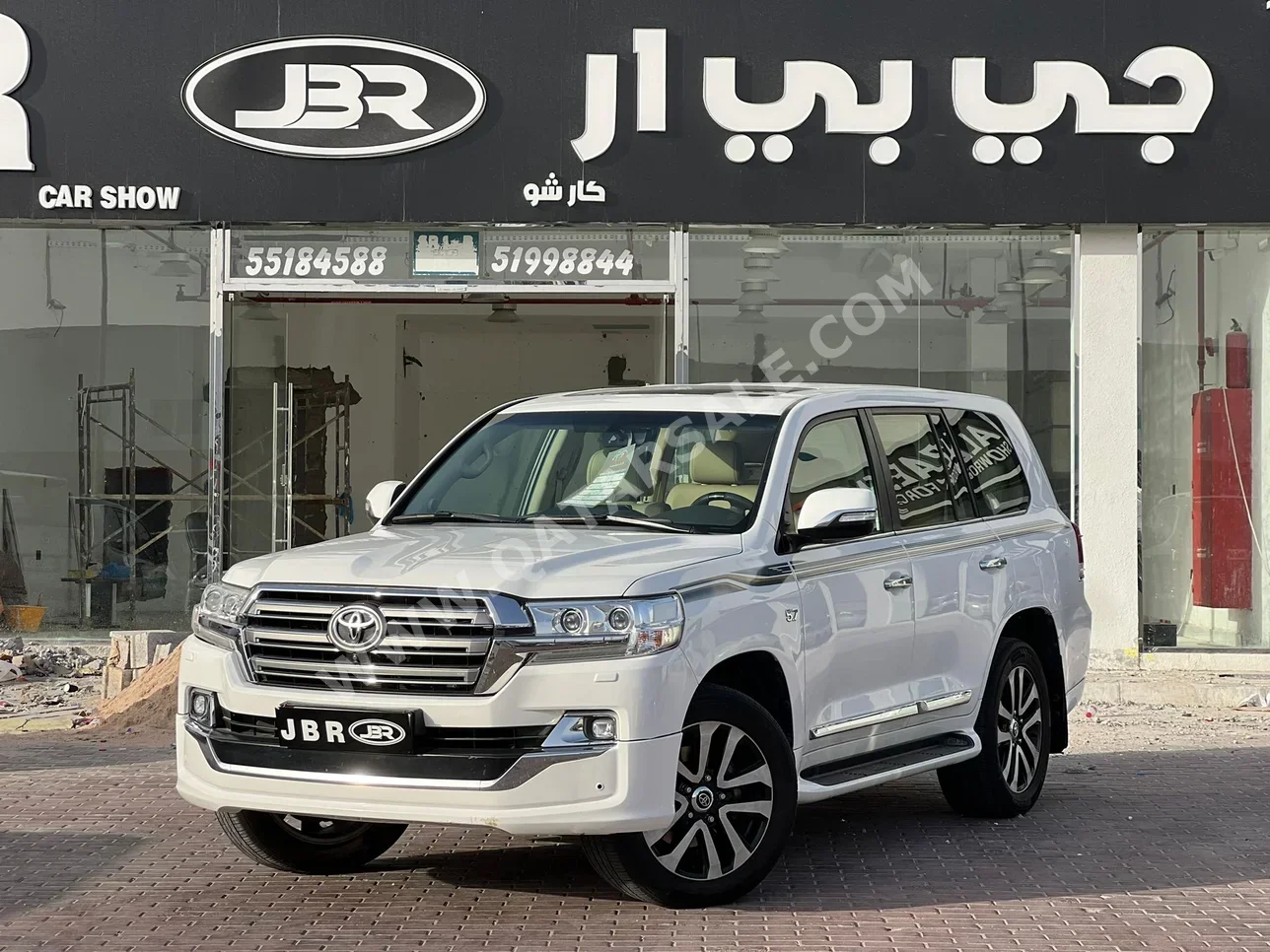 Toyota Land Cruiser VXR 2019 Automatic 192,000 Km 8 Cylinder Four Wheel Drive (4WD) SUV White