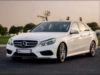 Mercedes-Benz E-Class 300 2014 Automatic 62,500 Km 6 Cylinder Rear Wheel Drive (RWD) Sedan White