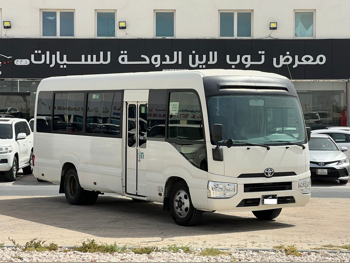 Toyota  Coaster  2020  Manual  260,000 Km  4 Cylinder  Rear Wheel Drive (RWD)  Van / Bus  White