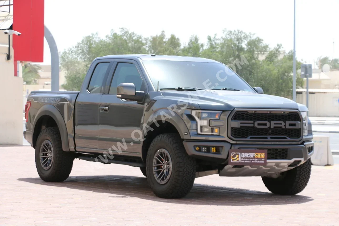 Ford  Raptor  2020  Automatic  58,000 Km  6 Cylinder  Four Wheel Drive (4WD)  Pick Up  Gray  With Warranty