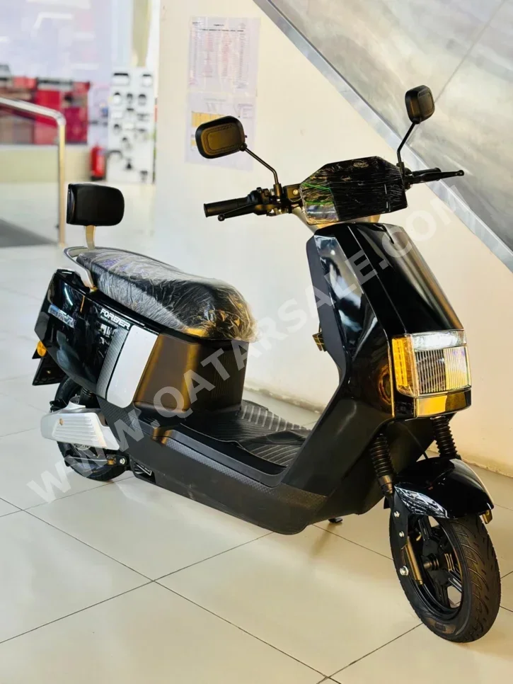 Scooters - Black