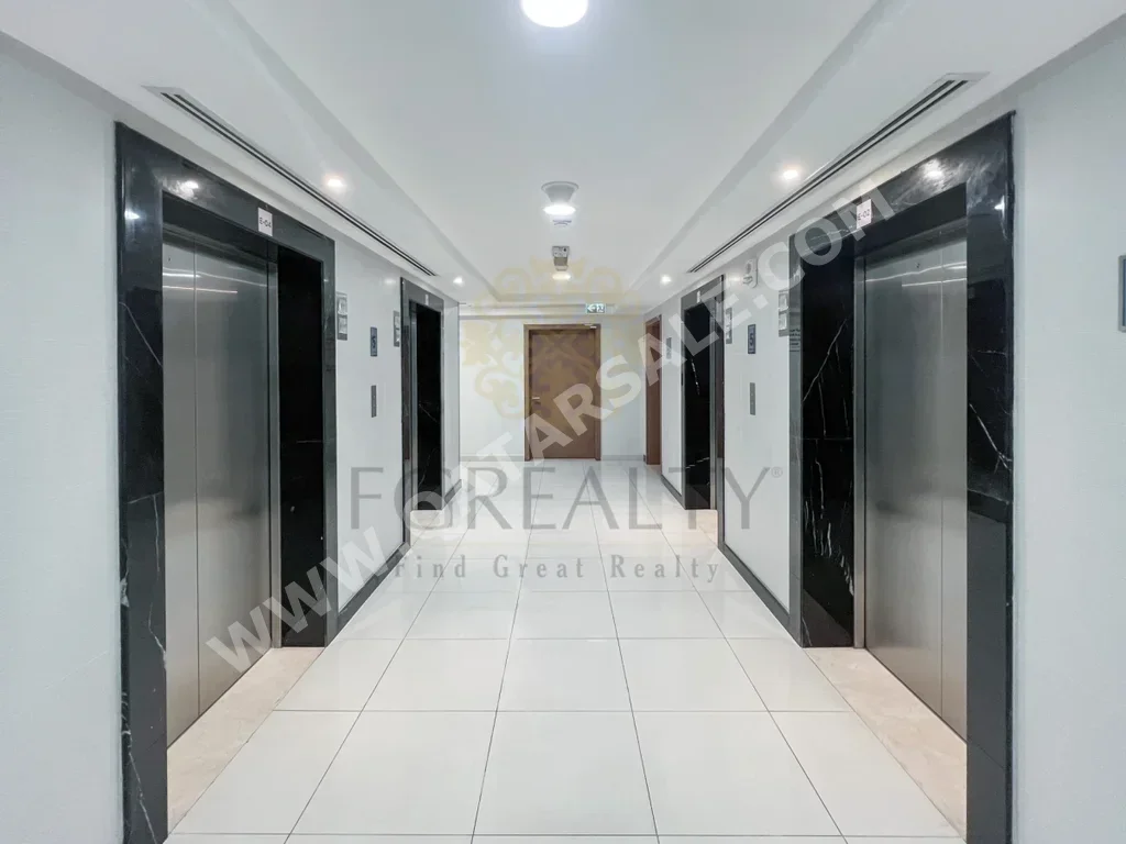 Commercial Offices - Not Furnished  - Lusail  - Marina District