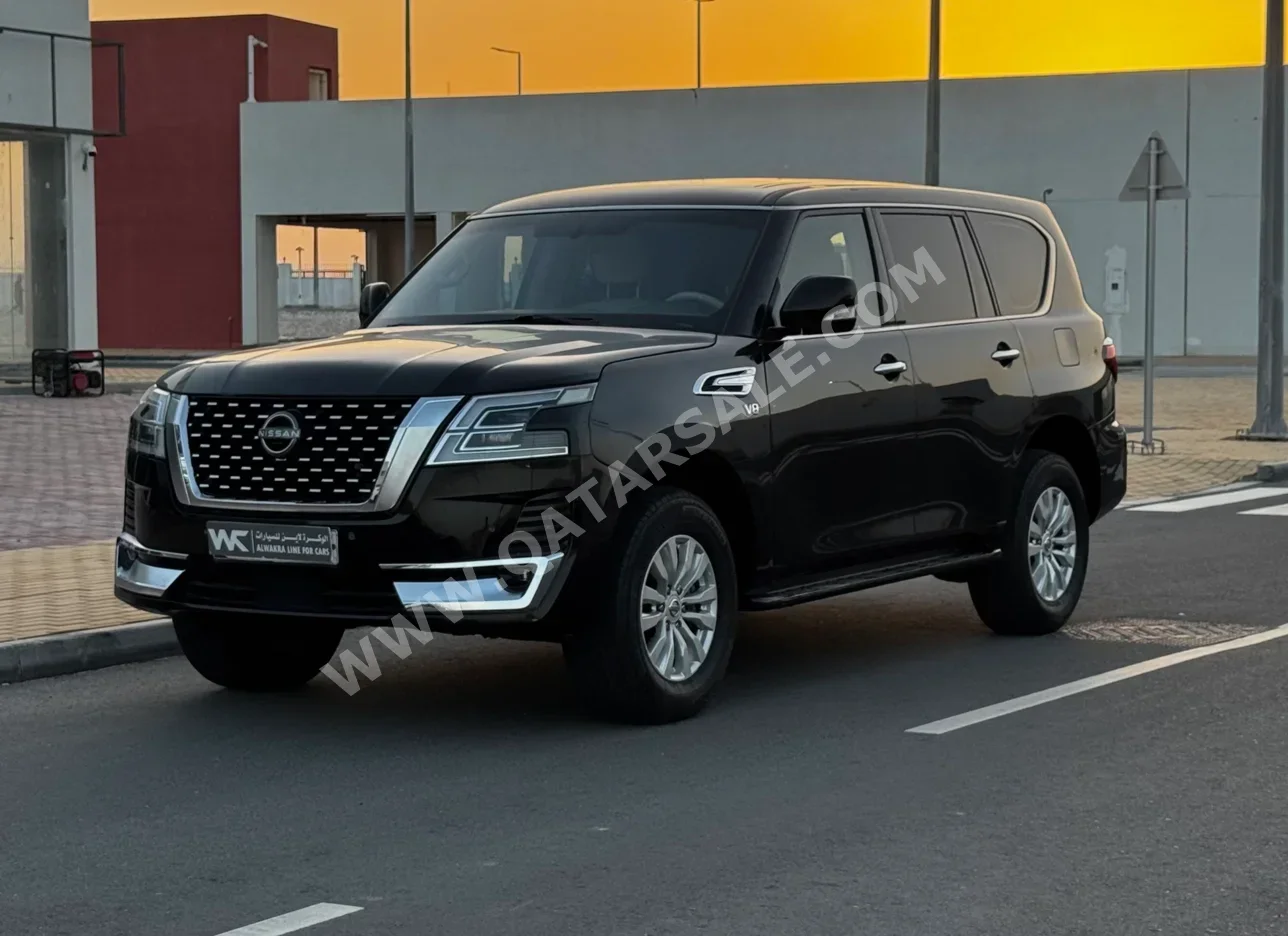 Nissan  Patrol  SE  2016  Automatic  306,000 Km  8 Cylinder  Four Wheel Drive (4WD)  SUV  Black