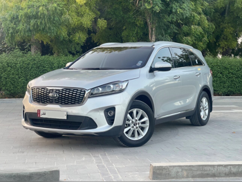 Kia  Sorento  3.5  2019  Automatic  122,000 Km  6 Cylinder  All Wheel Drive (AWD)  SUV  Silver