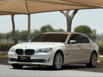 BMW  7-Series  740  2014  Automatic  150,000 Km  6 Cylinder  Rear Wheel Drive (RWD)  Sedan  White