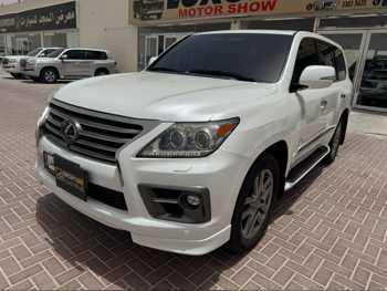 لكزس  ال اكس  570  2014  اوتوماتيك  190,000 كم  8 سلندر  دفع رباعي  اس يو في  أبيض
