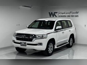 Toyota  Land Cruiser  G  2017  Automatic  380,000 Km  6 Cylinder  Four Wheel Drive (4WD)  SUV  White