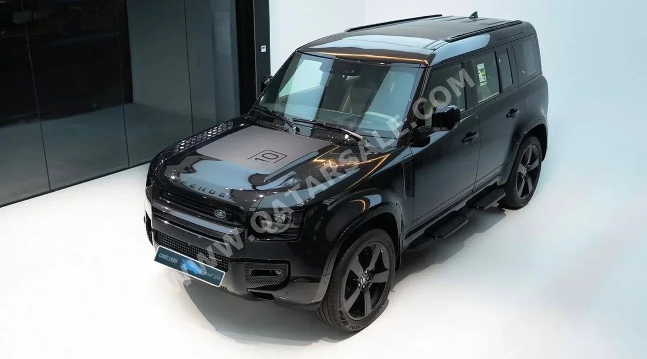 Land Rover Defender 110 2023 Automatic 66,000 Km 6 Cylinder Four Wheel Drive (4WD) SUV Black With Warranty