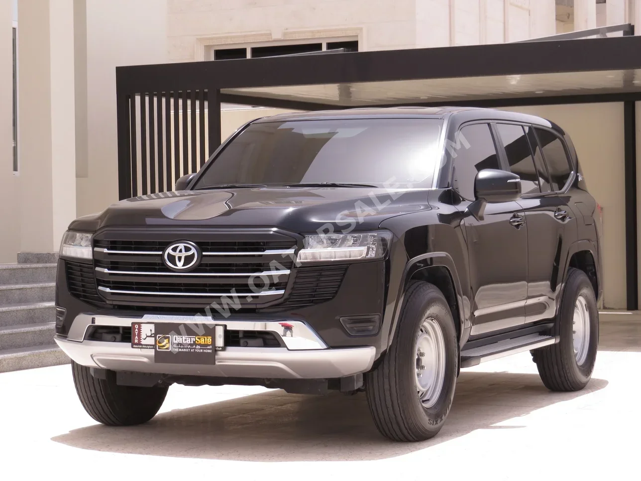 Toyota  Land Cruiser  GX  2022  Automatic  77,000 Km  6 Cylinder  Four Wheel Drive (4WD)  SUV  Black