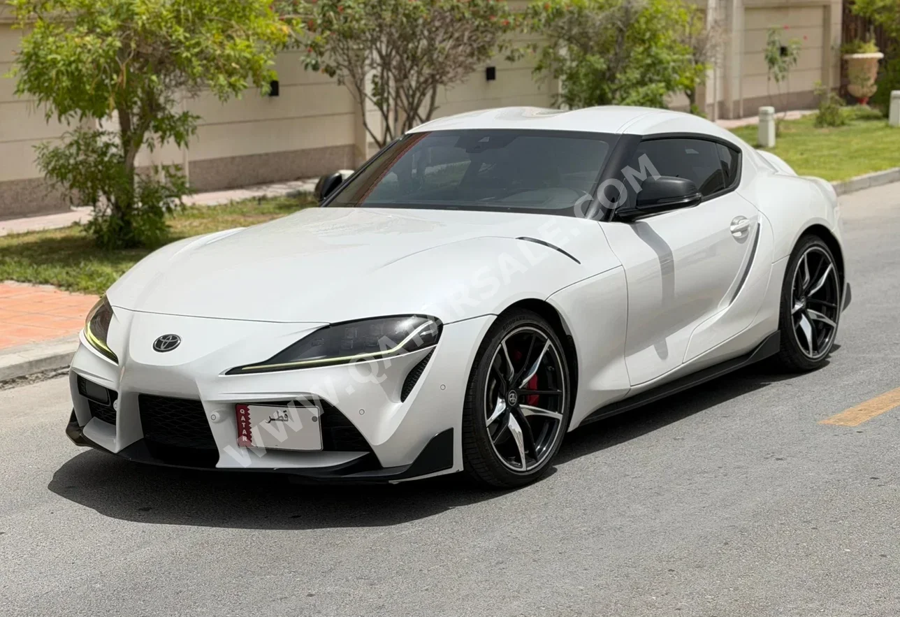 Toyota  Supra  GR  2020  Automatic  94,000 Km  6 Cylinder  Rear Wheel Drive (RWD)  Coupe / Sport  White