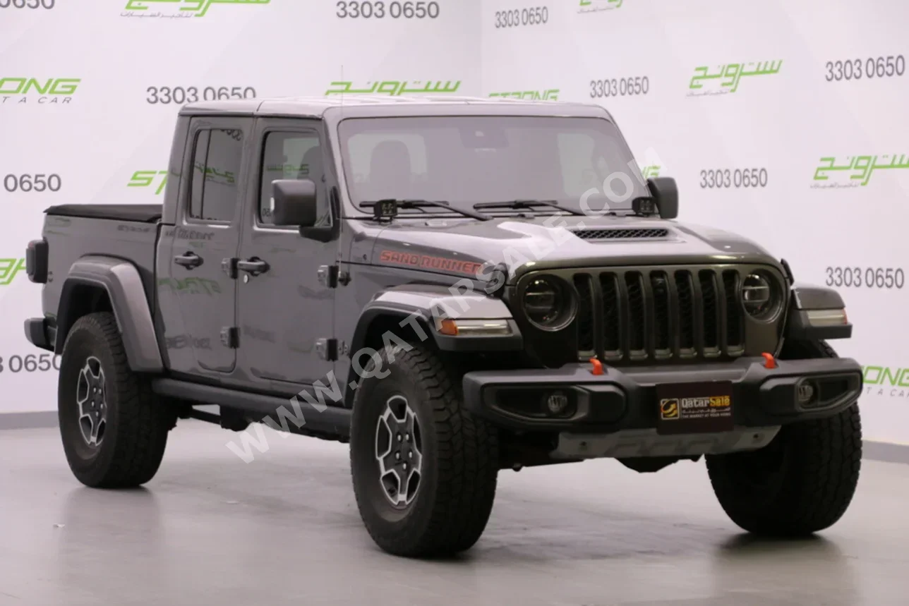 Jeep  Gladiator  Sand Runner  2021  Automatic  70,000 Km  6 Cylinder  Four Wheel Drive (4WD)  SUV  Gray  With Warranty
