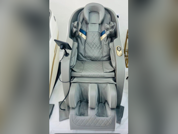 Massage Chair - BestMassage -Focus Area Full Body -Color Beige