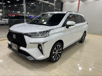 Toyota Veloz 2024 Automatic 24,000 Km 4 Cylinder Front Wheel Drive (FWD) SUV White With Warranty