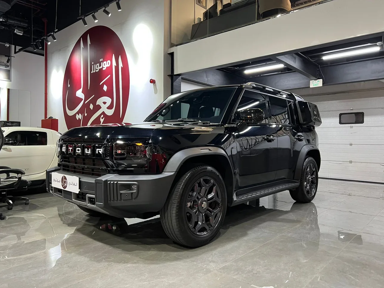 Jetour T2 Luxury 2025 Automatic 23,000 Km 4 Cylinder Four Wheel Drive (4WD) SUV Black With Warranty