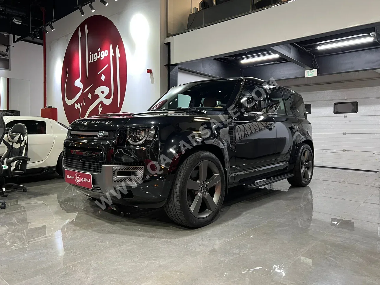 Land Rover Defender 110 2023 Automatic 78,000 Km 8 Cylinder Four Wheel Drive (4WD) SUV Black With Warranty