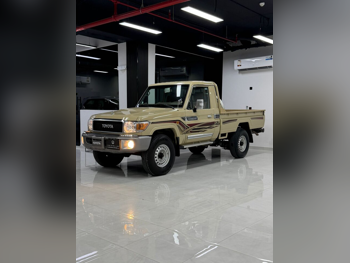 Toyota  Land Cruiser  LX  2021  Manual  112,000 Km  6 Cylinder  Four Wheel Drive (4WD)  Pick Up  Beige