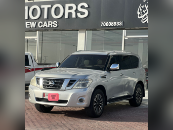 Nissan  Patrol  Platinum  2014  Automatic  406,000 Km  8 Cylinder  Four Wheel Drive (4WD)  SUV  Silver