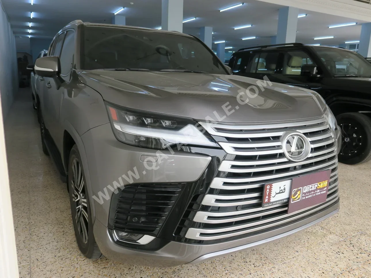 Lexus LX 600 Luxury 2023 Automatic 63,000 Km 6 Cylinder Four Wheel Drive (4WD) SUV Gray With Warranty