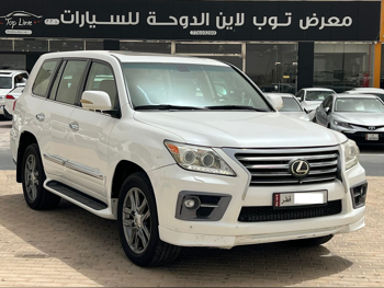 Lexus  LX  570 S  2009  Automatic  525,000 Km  8 Cylinder  Four Wheel Drive (4WD)  SUV  White