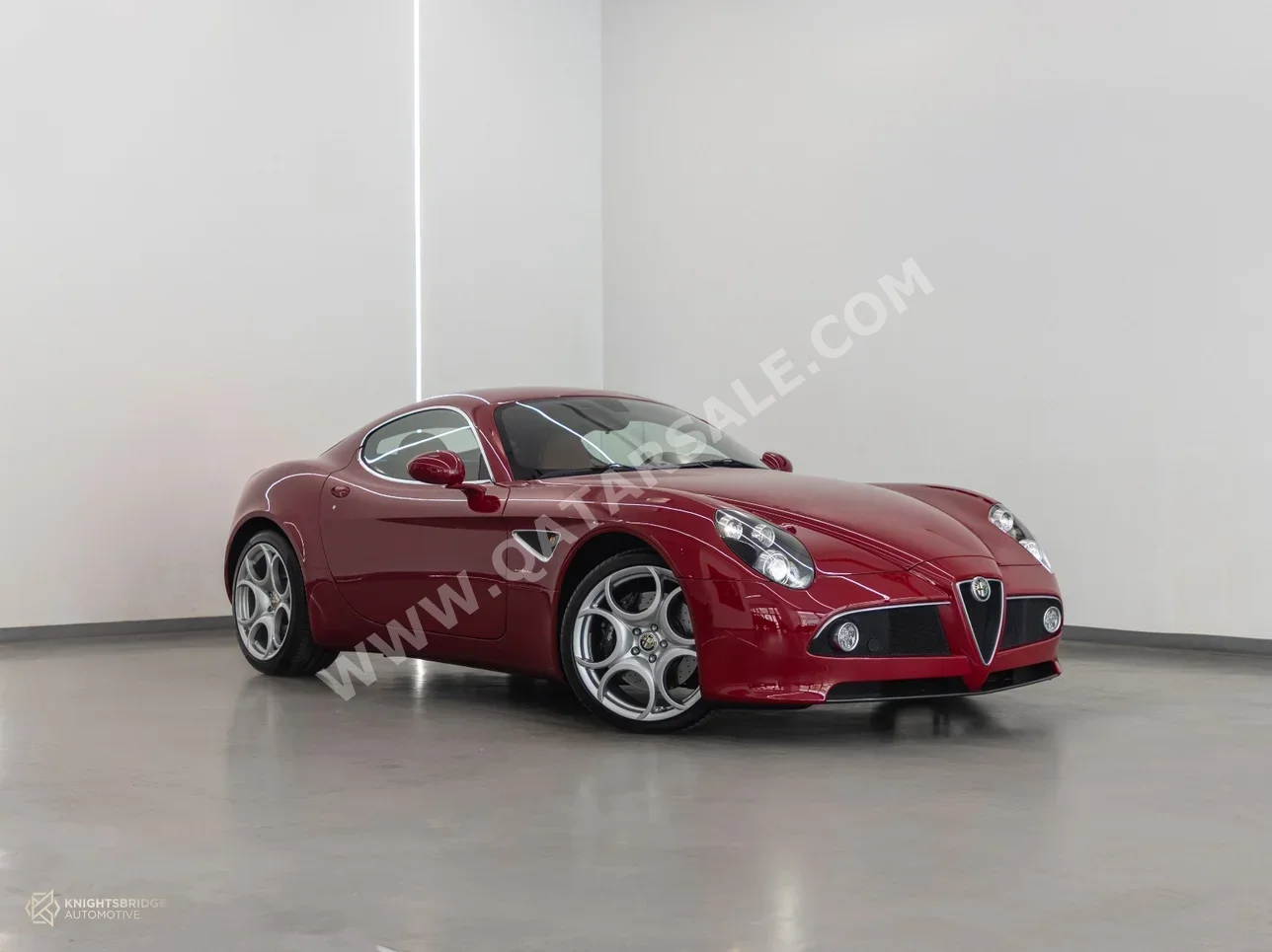 Alfa Romeo 8C Competizione 2009 Automatic 22,573 Km 8 Cylinder Rear Wheel Drive (RWD) Coupe / Sport Red