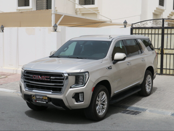 GMC Yukon 2022 Automatic 79,000 Km 8 Cylinder Four Wheel Drive (4WD) SUV Gold