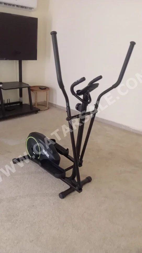 أجهزة اللياقة البدنية - ايليبتيكال