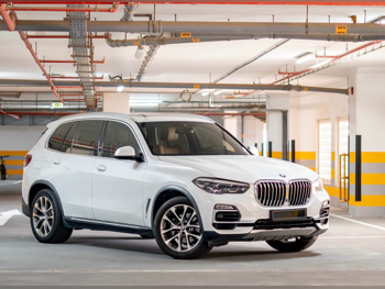 BMW X-Series X5 40i 2019 Automatic 90,000 Km 6 Cylinder Four Wheel Drive (4WD) SUV White