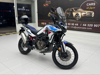 HONDA CRF African T Sport Adventure - 2025 - Color Blue & white - Warranty