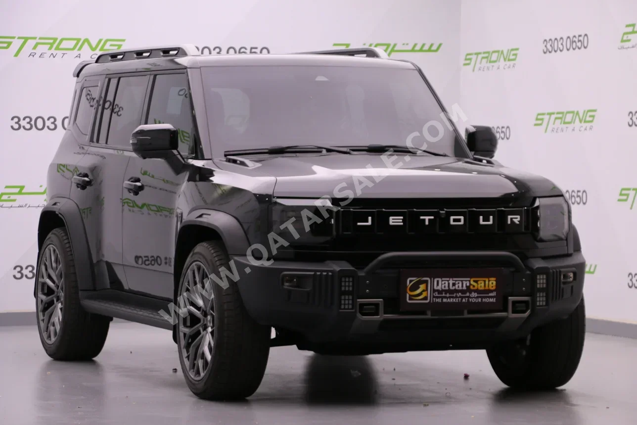 Jetour  T2  Luxury Plus  2025  Automatic  43,000 Km  4 Cylinder  Four Wheel Drive (4WD)  SUV  Black  With Warranty