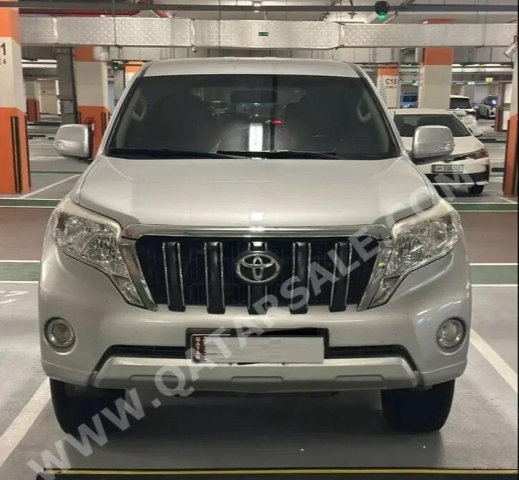 Toyota Prado TXL 2014 Automatic 220,000 Km 6 Cylinder Four Wheel Drive (4WD) SUV Silver