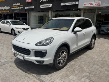 Porsche  Cayenne  2016  Automatic  145,000 Km  6 Cylinder  Four Wheel Drive (4WD)  SUV  White