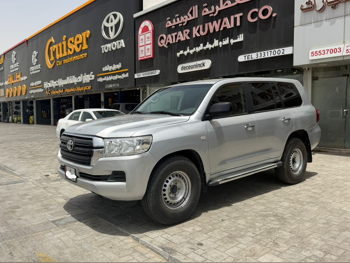 Toyota  Land Cruiser  G  2021  Manual  235,000 Km  6 Cylinder  Four Wheel Drive (4WD)  SUV  Silver