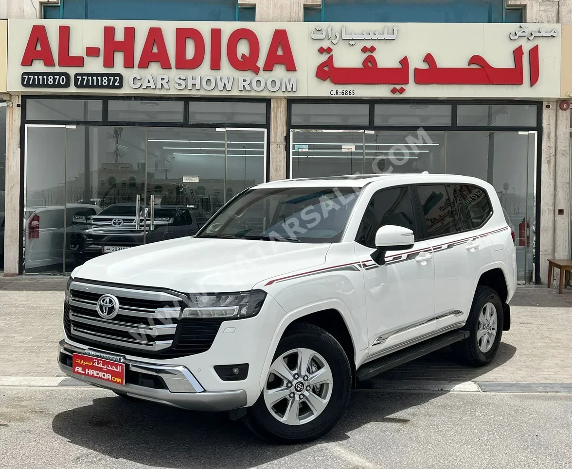 Toyota  Land Cruiser  GXR Twin Turbo  2026  Automatic  31,000 Km  6 Cylinder  Four Wheel Drive (4WD)  SUV  White  With Warranty
