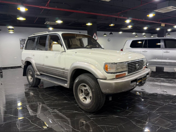 لكزس  ال اكس  470  1997  اوتوماتيك  156,000 كم  8 سلندر  دفع رباعي  اس يو في  أبيض