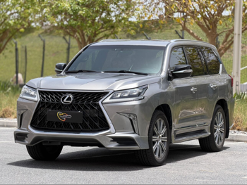 Lexus LX 570 S 2017 Automatic 275,000 Km 8 Cylinder Four Wheel Drive (4WD) SUV Sonic Titanium