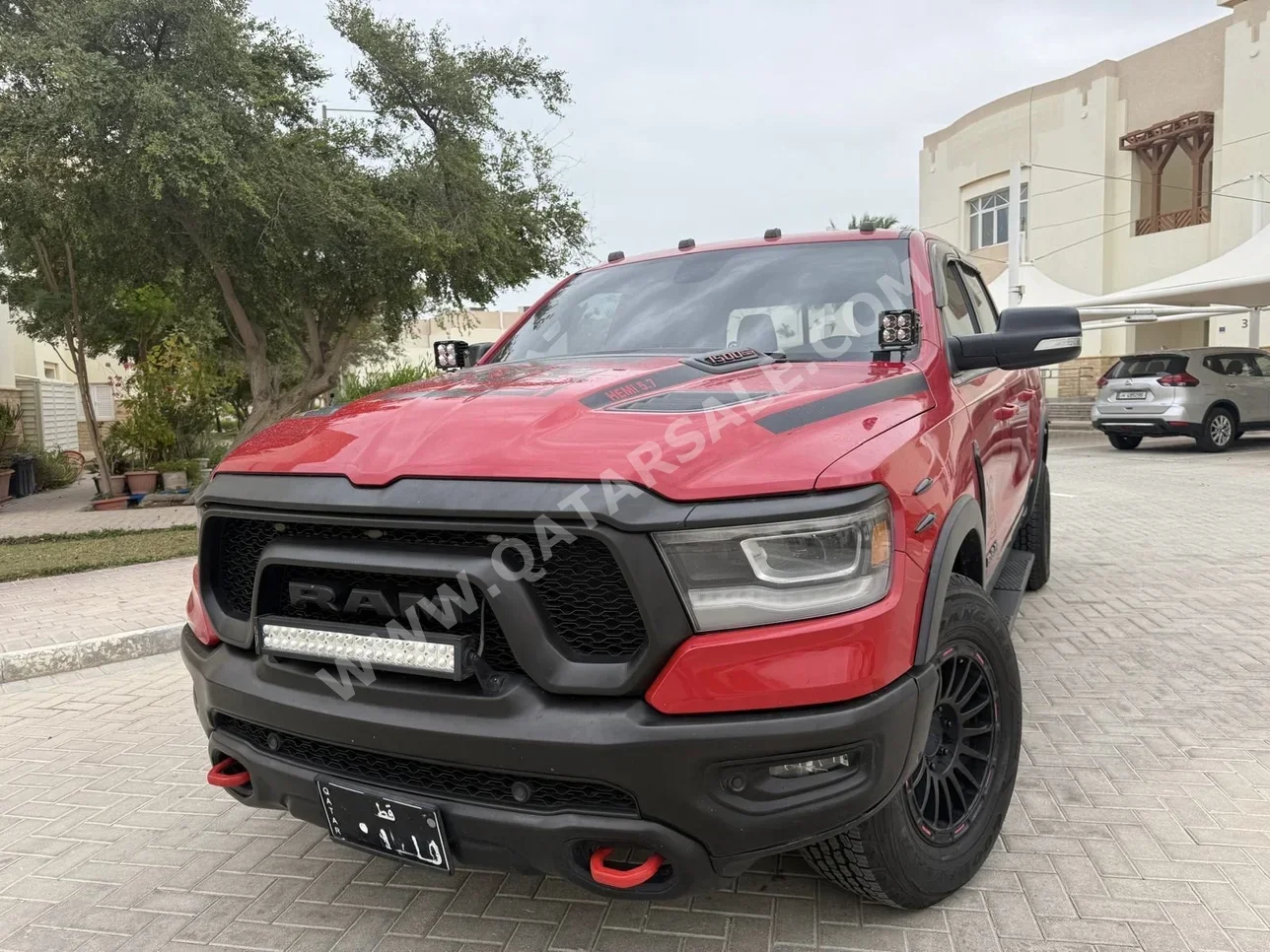 Dodge  Ram  Rebel  2019  Automatic  239,000 Km  8 Cylinder  Four Wheel Drive (4WD)  Pick Up  Red