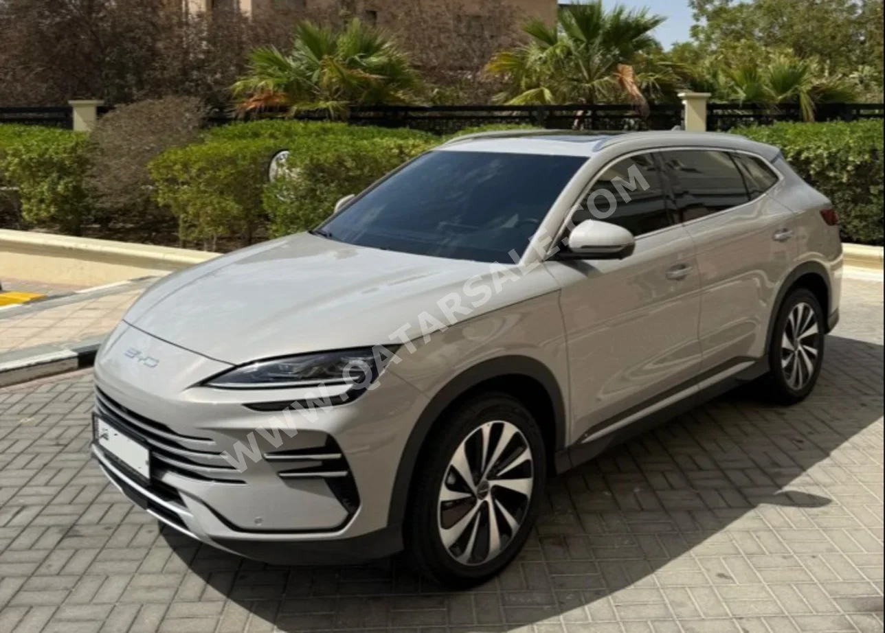 BYD  Song L  2025  Automatic  5,000 Km  4 Cylinder  All Wheel Drive (AWD)  SUV  Gray  With Warranty