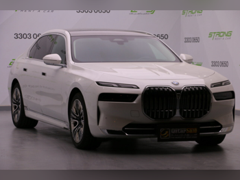 BMW  7-Series  730 Li  2025  Automatic  14,000 Km  6 Cylinder  Rear Wheel Drive (RWD)  Sedan  White  With Warranty