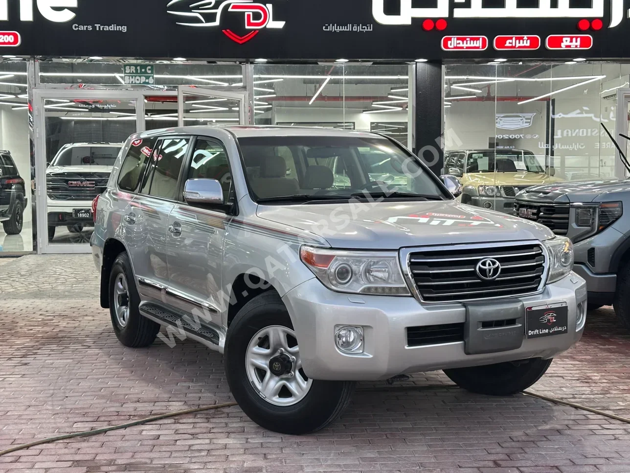 Toyota Land Cruiser GXR 2013 Automatic 400,000 Km 6 Cylinder Four Wheel Drive (4WD) SUV Silver