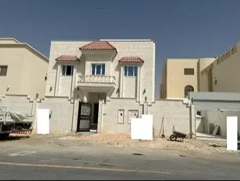 Labour Camp Family Residential  - Not Furnished  - Doha  - Al Sadd  - 7 Bedrooms