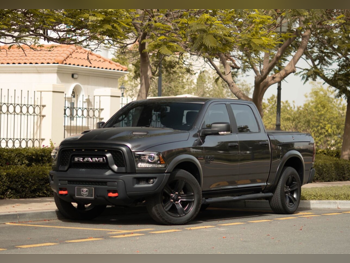 Dodge Ram Warlock 2021 Automatic 92,000 Km 8 Cylinder Four Wheel Drive (4WD) Pick Up Gray With Warranty