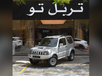 Suzuki Jimny 2013 Manual 64,000 Km 4 Cylinder Four Wheel Drive (4WD) SUV Silver
